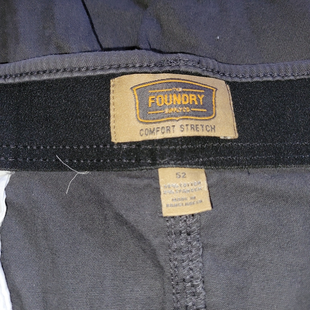 New! FOUNDRY SUPPLY CO. Everyday Shorts - Picture 3 of 10